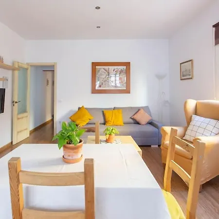 Large Tracatra Apartamento Sevilla